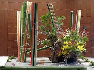 草月会東京西支部作品・いけばな草月流　紀尾井町正月花 IKEBANA Bamboo Art-賛歌